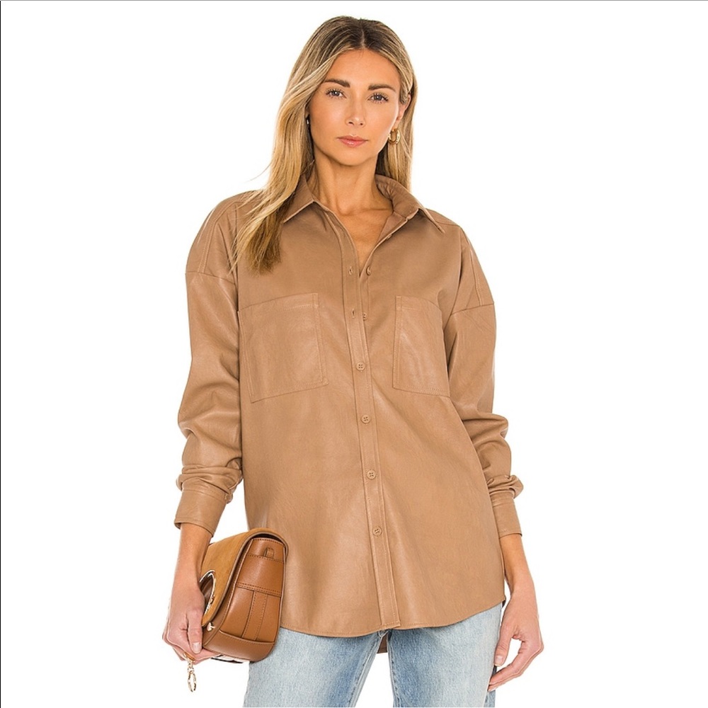 NWT n:philanthropy Monte Top in Camel